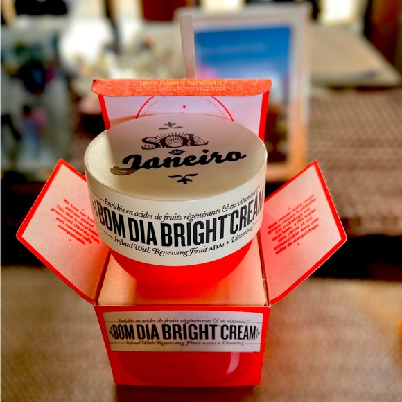 Sol de Janeiro Bath & Body Sol De Janeirobom Dia Bright Body Cream